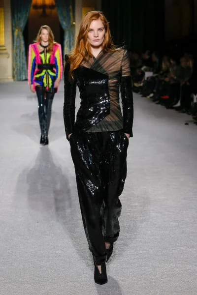 Look 66